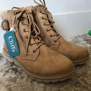 Cliff’s White Mountain Padded Parkfield Bootie-Womens 7.5